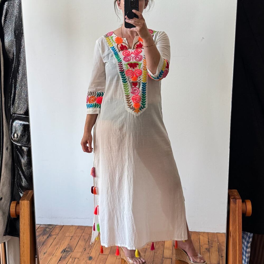 NWT ROBERTA ROLLER RABBIT Boho Anastasia White Embroidered Kaftan